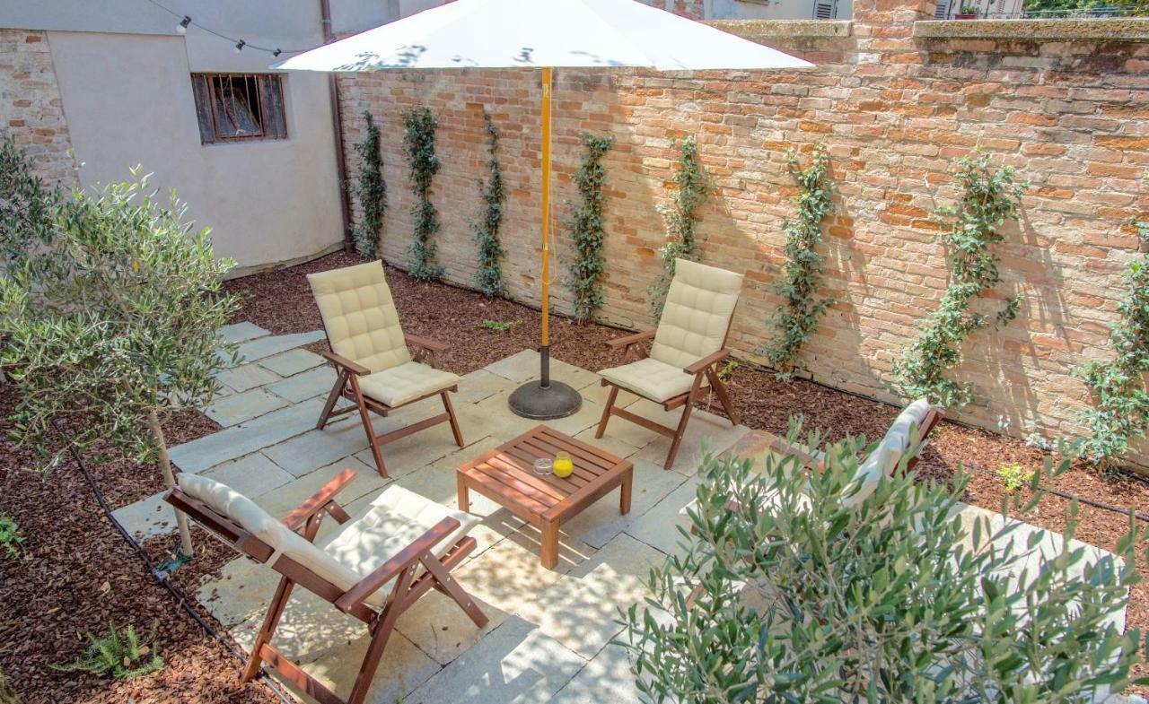 La Canonica - charming self-catering apartments in Nizza Monferrato Esterno foto